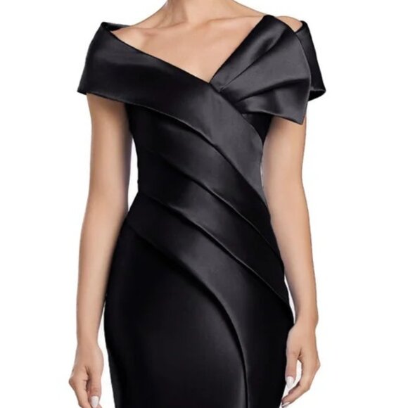 NWT Alexander by Daymor 2052F24 Mother of the Bride Off Shoulder Black Size 14 - Picture 2 of 8